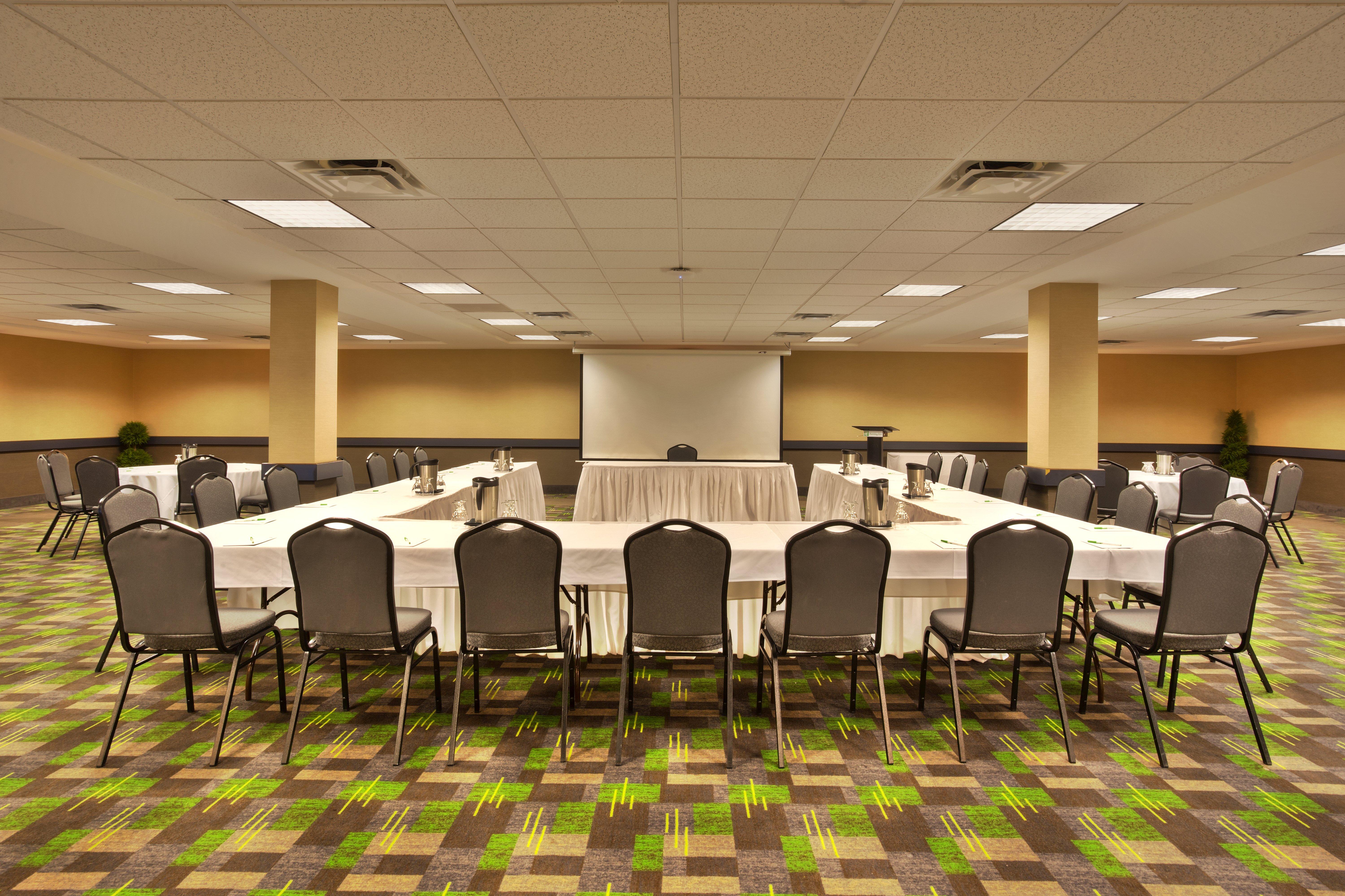 Holiday Inn Express Winnipeg Airport - Polo Park By Ihg Exteriér fotografie