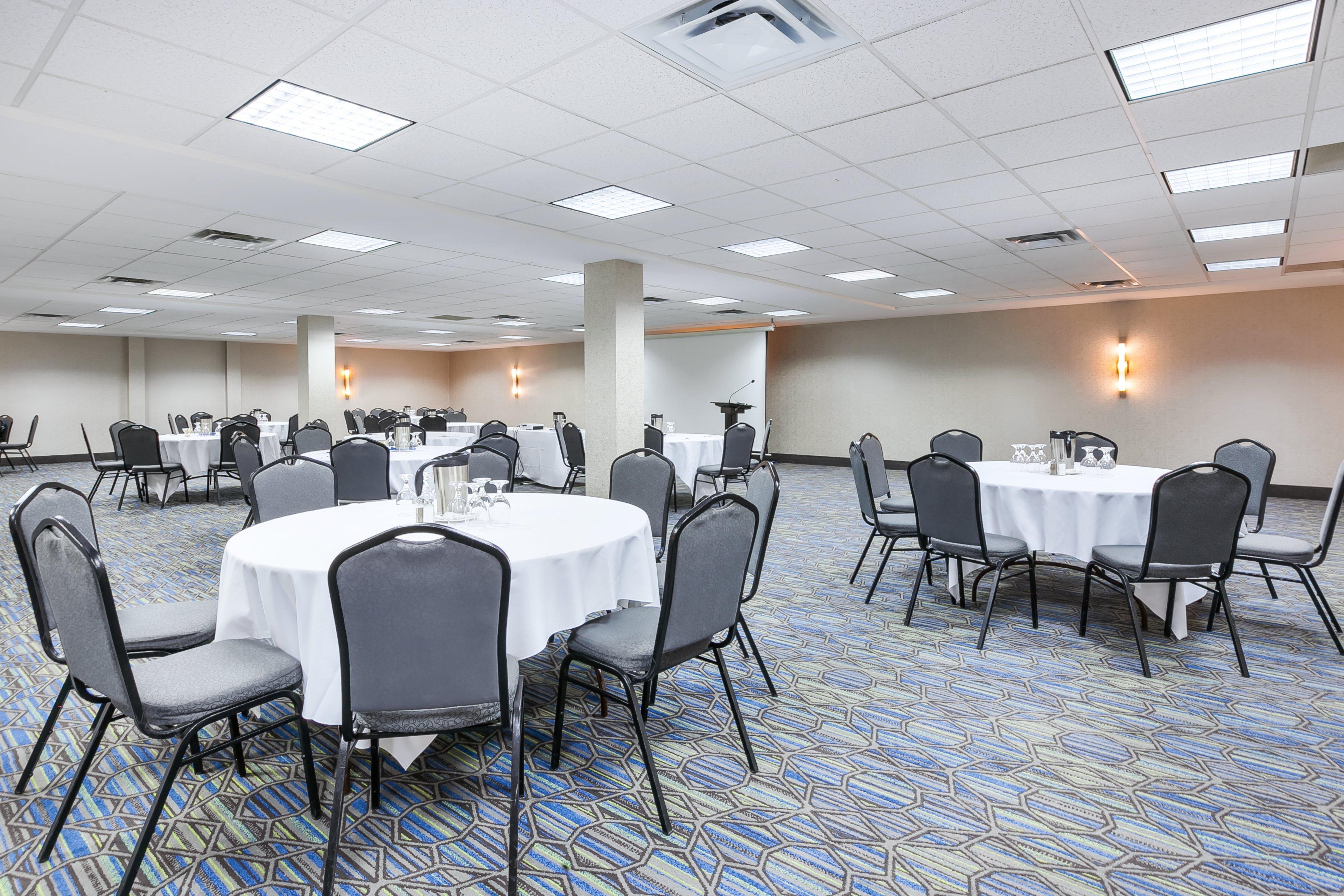 Holiday Inn Express Winnipeg Airport - Polo Park By Ihg Exteriér fotografie