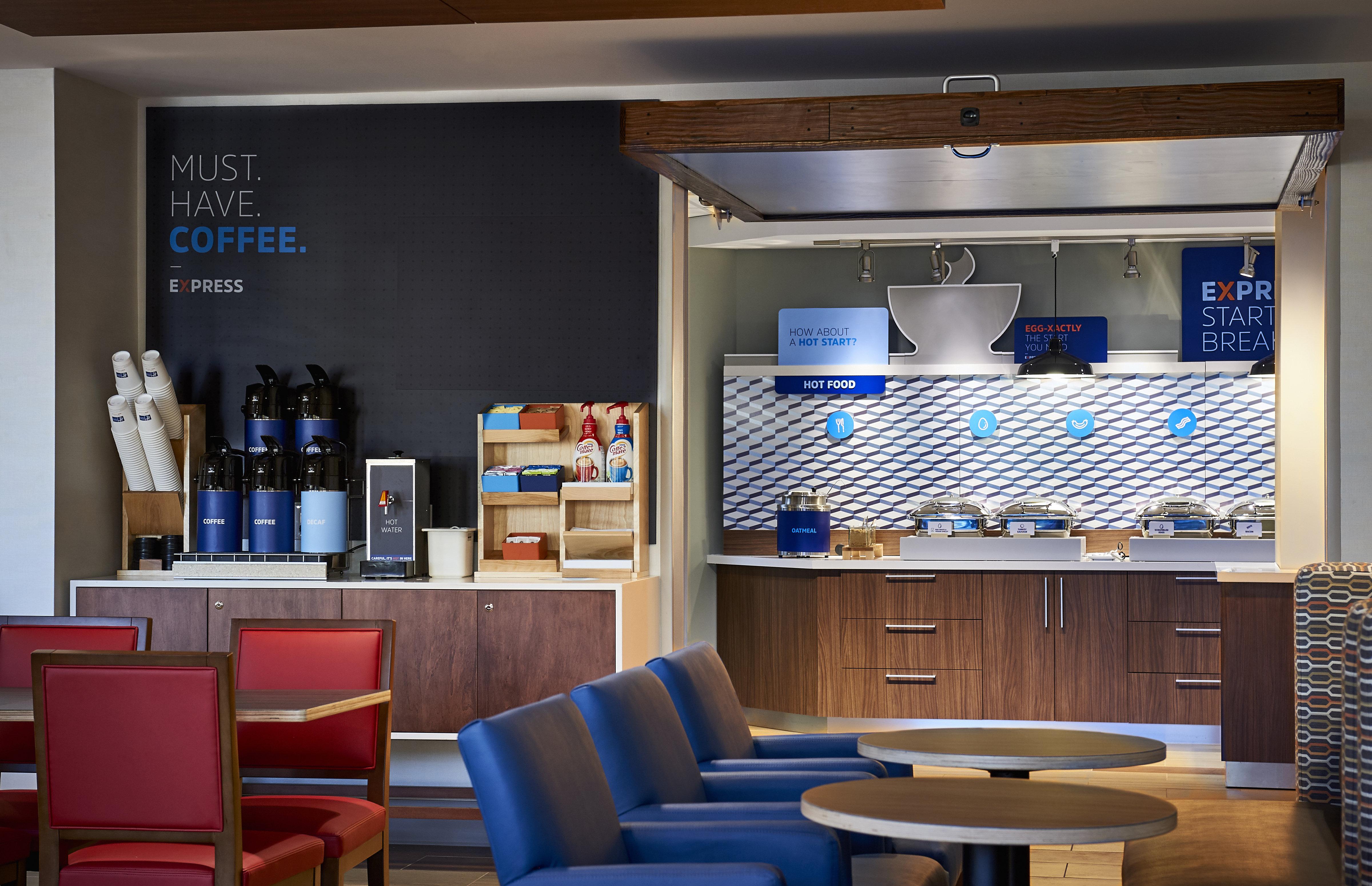 Holiday Inn Express Winnipeg Airport - Polo Park By Ihg Exteriér fotografie