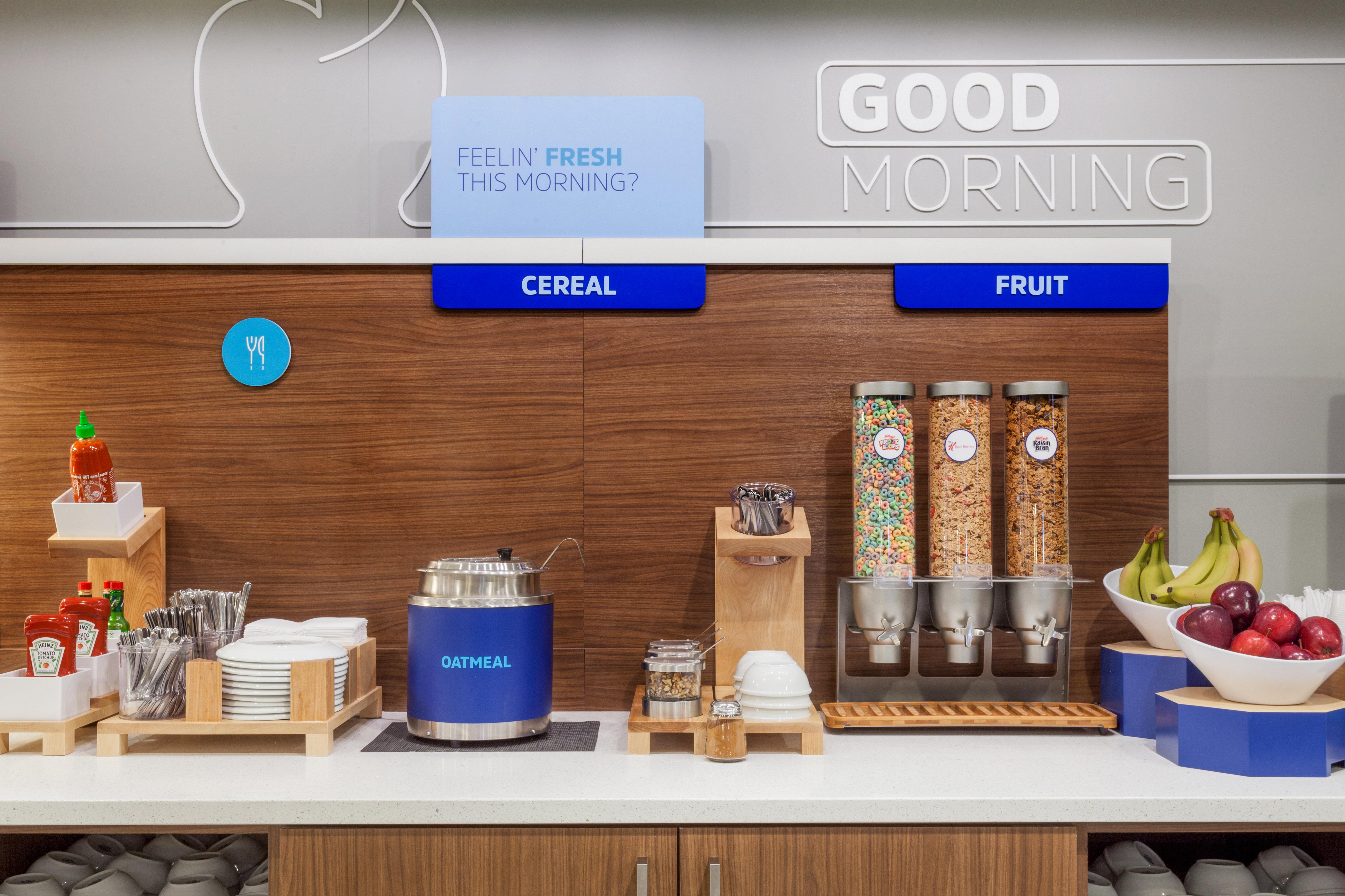 Holiday Inn Express Winnipeg Airport - Polo Park By Ihg Exteriér fotografie