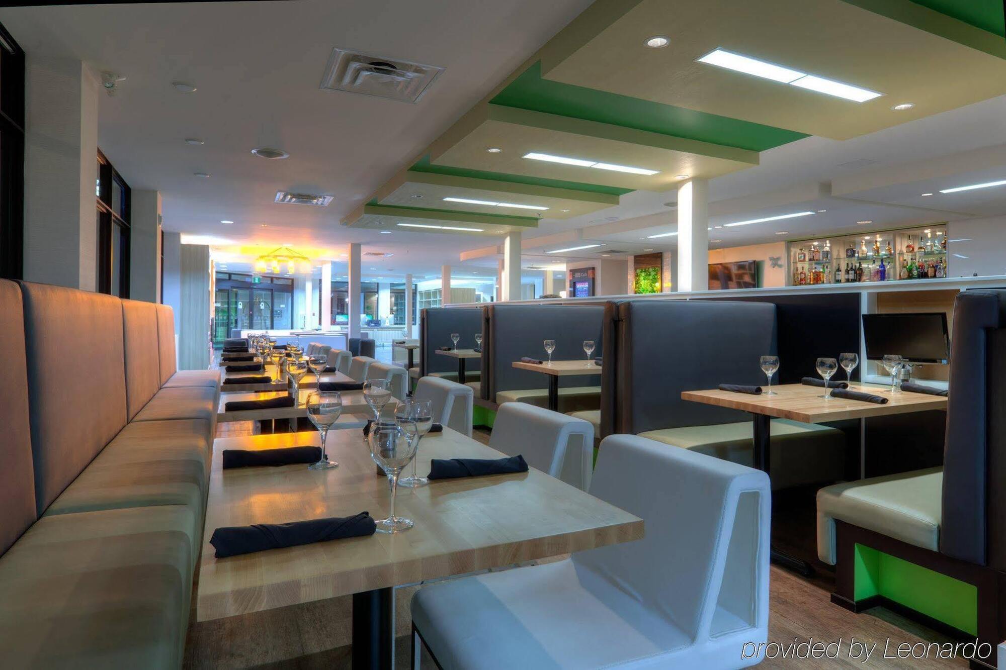 Holiday Inn Express Winnipeg Airport - Polo Park By Ihg Exteriér fotografie