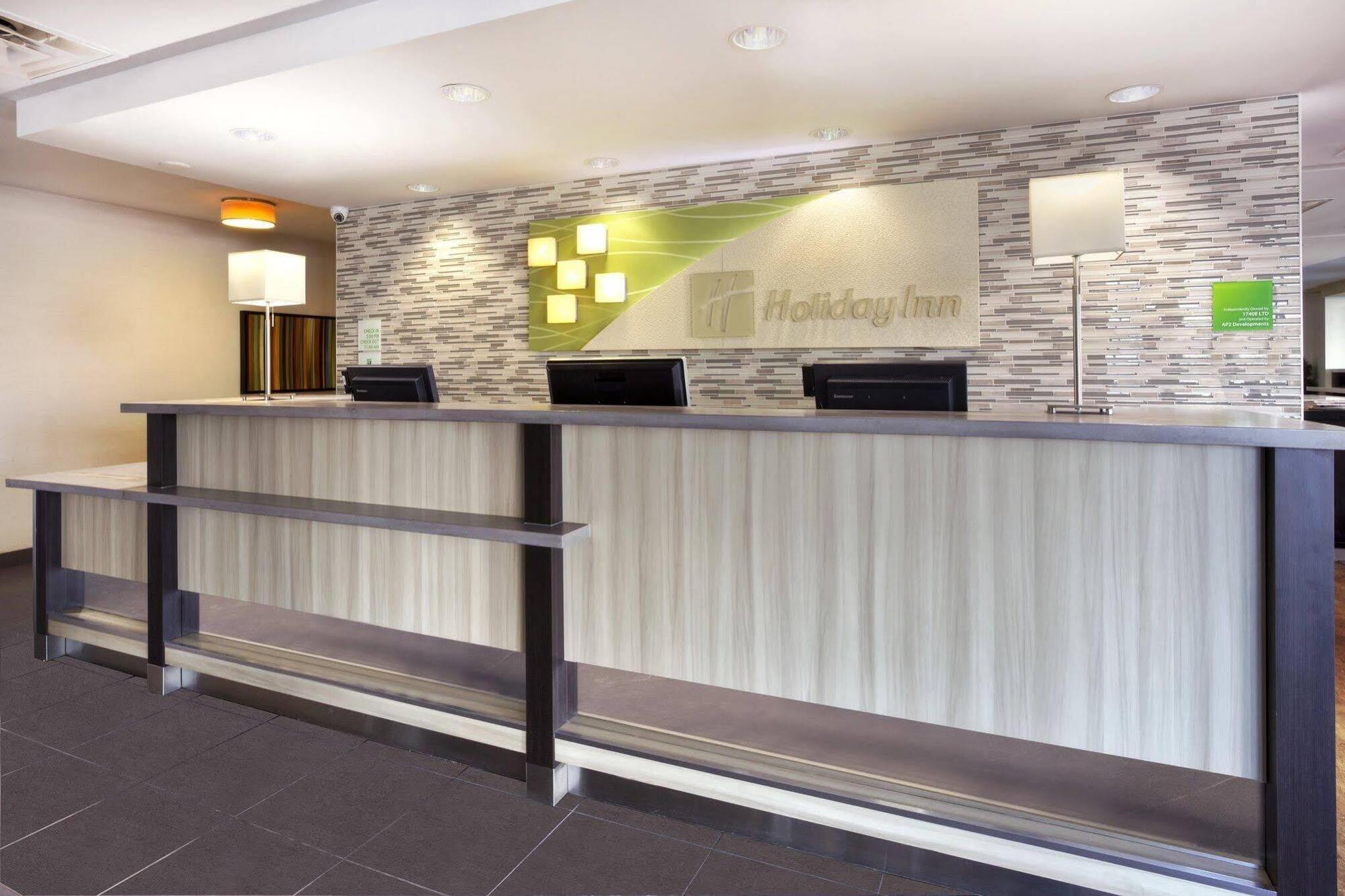 Holiday Inn Express Winnipeg Airport - Polo Park By Ihg Exteriér fotografie